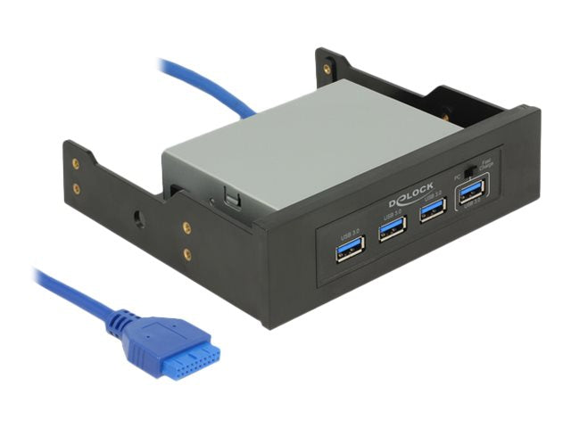 Delock 3.5" / 5.25" USB 3.0 Hub 4 Port - Anschlüsse am vorderen Bedienfeld des Speicherschachts